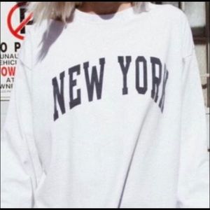 Long sleeve brandy Melville “New York” top